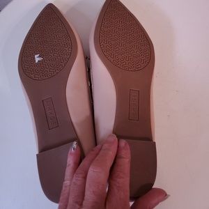 esprit philomena flats